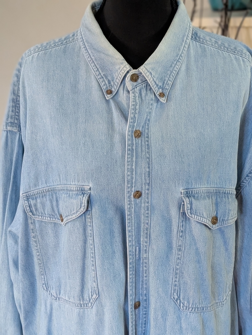 Chaps Ralph Lauren Denim Button Down Shirt Men’s XL Light Wash Chambray (G2)